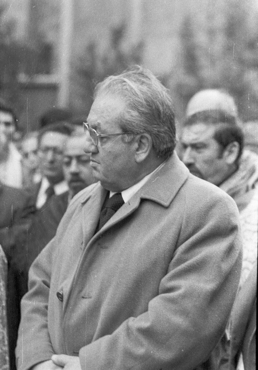 coll-vheloyan-defile-24avril1976-0024 - Année: 1976
