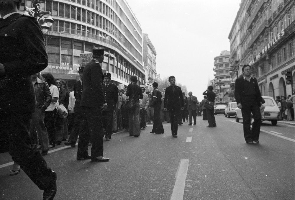 coll-vheloyan-manif-24avril1977-0059 - Year: 1977