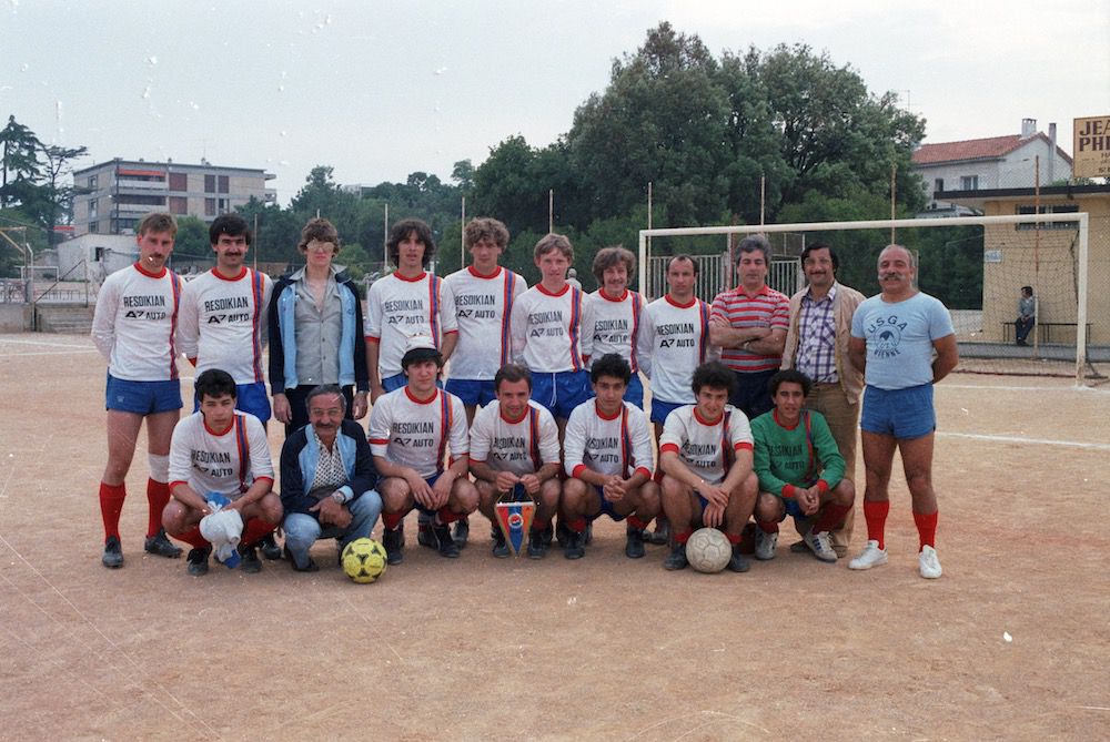 coll-vheloyan-uga-tournoi-60ans-0055 - Année: 1985