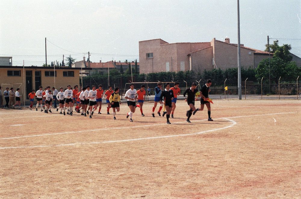 coll-vheloyan-uga-tournoi-60ans-0103 - Année: 1985